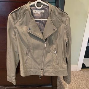 KENNETH COLE Gray Faux Leather size L
